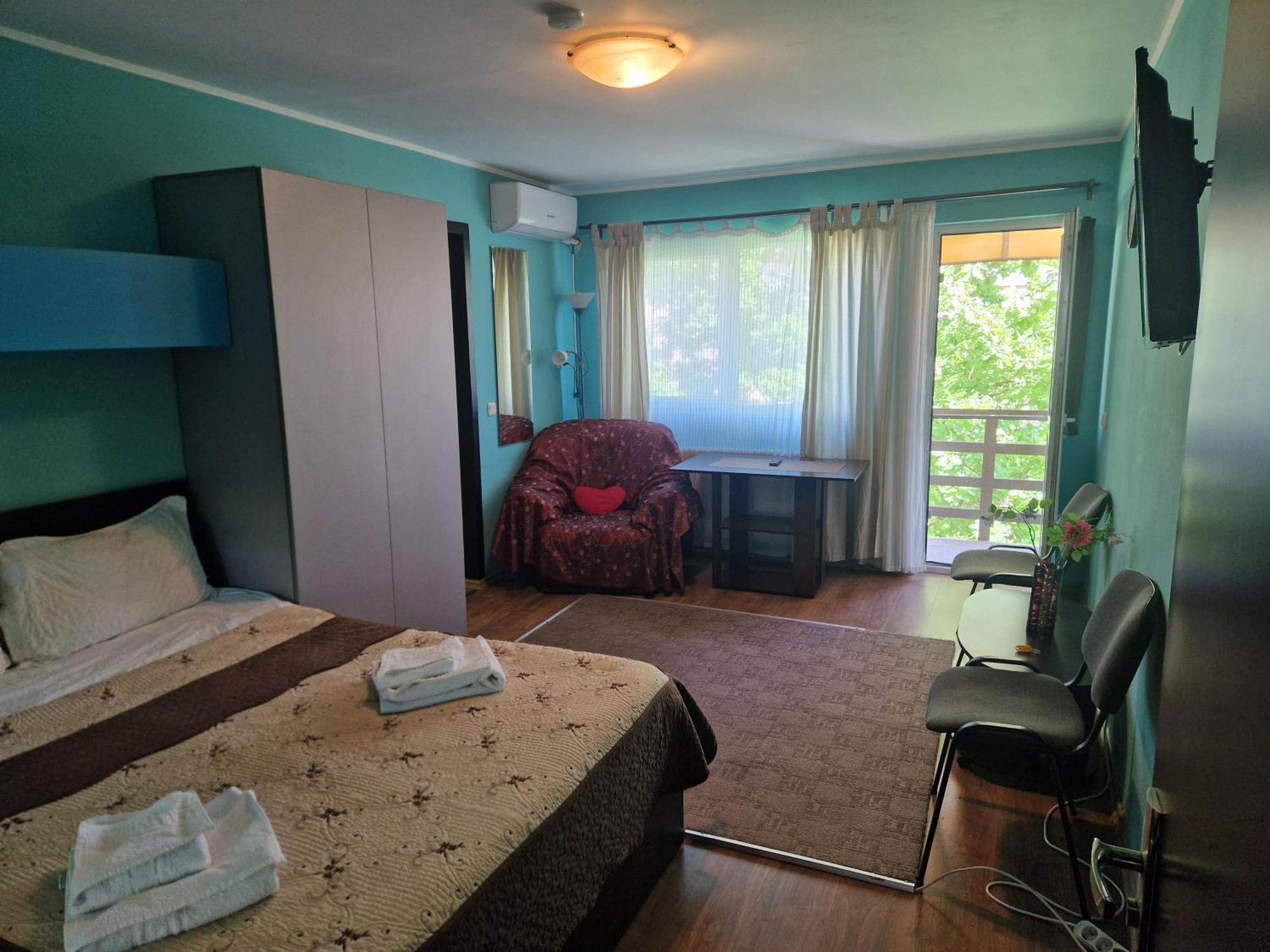 Buget Apartment *